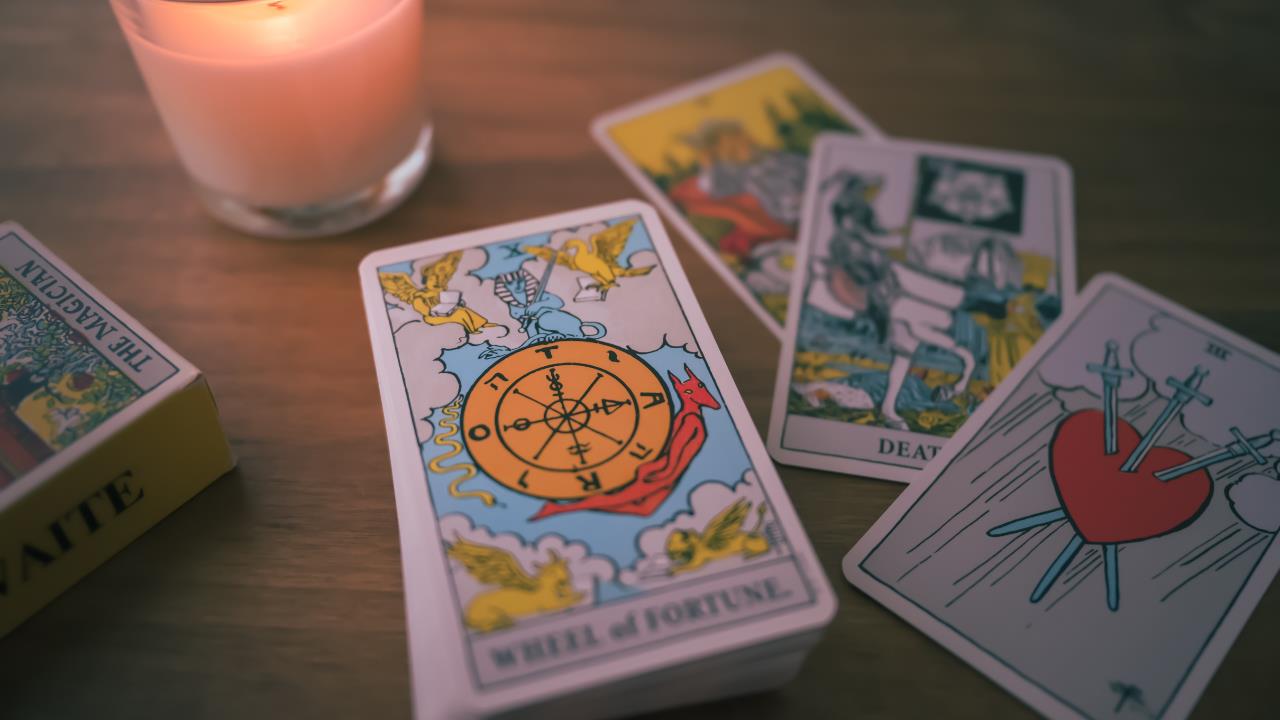 Predicciones del Tarot: así te irá en el amor, el dinero y la salud, del 10 al 12 de abril